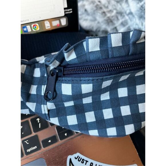 J. Crew Blue Gingham Ruffled Belt Bag NWOT - Picture 4 of 5
